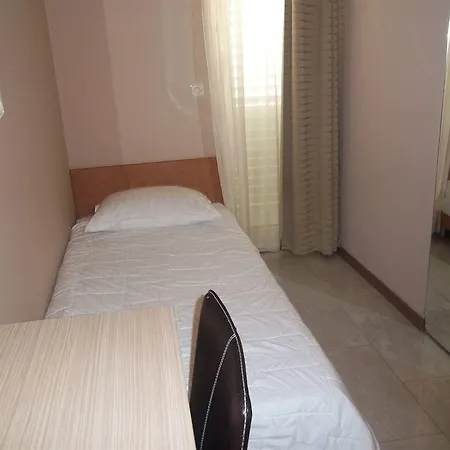 Apartment Bb