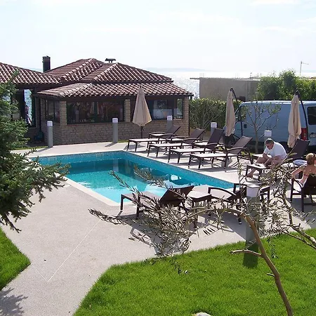 Bb Apartment Podstrana