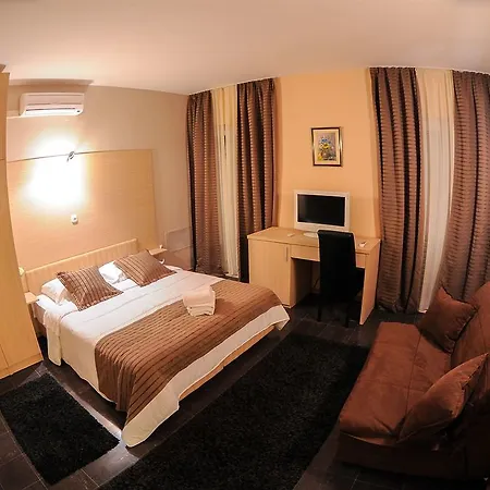 Bb Apartment *
